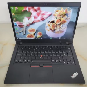 Lenovo ThinkPad T490 i5-8350U 16GB 512GB NVMe + Dock